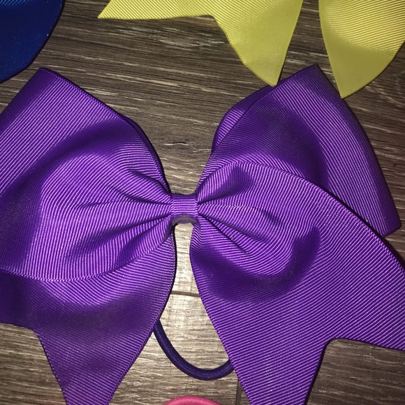 Cute Bows - Picture 6 of 8